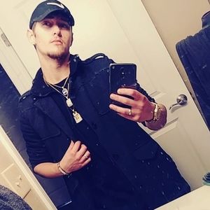 Meet your Posher, Cody